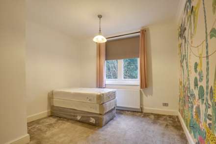 The Warrenside, Reading, Image 7