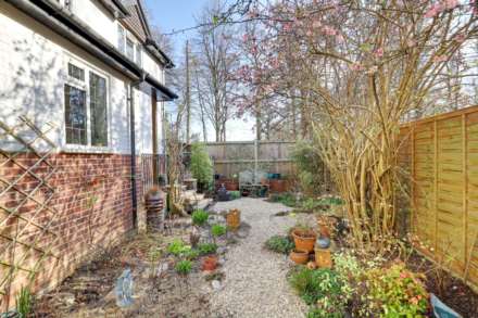 Greenleaves, Upper Warren Avenue, Caversham Heights, Image 22