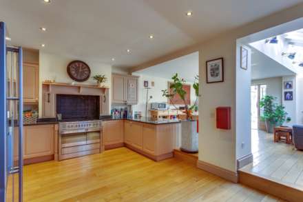 Cadogan Place, Derby Road, Caversham, Reading, Image 3
