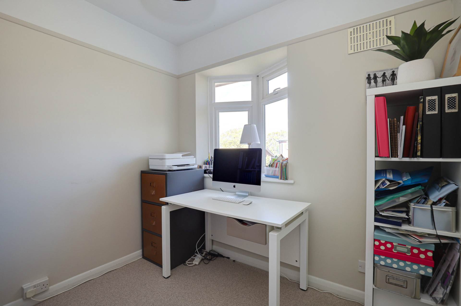 Chalgrove Way, Emmer Green, Image 31