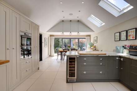 Chalgrove Way, Emmer Green, Image 11