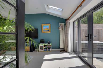 Chalgrove Way, Emmer Green, Image 19