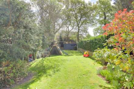 Chalgrove Way, Emmer Green, Image 34