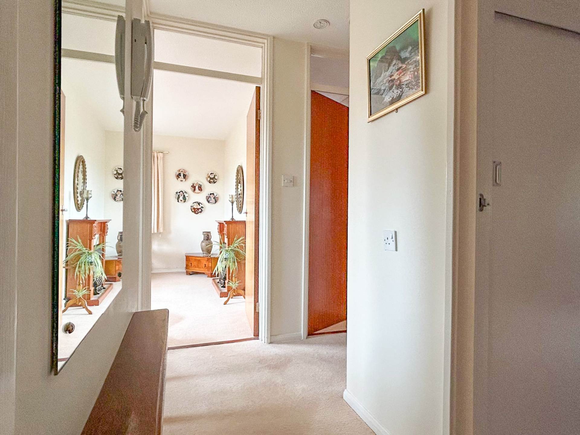 Essex Way, Sonning Common, South Oxfordshire, Image 12