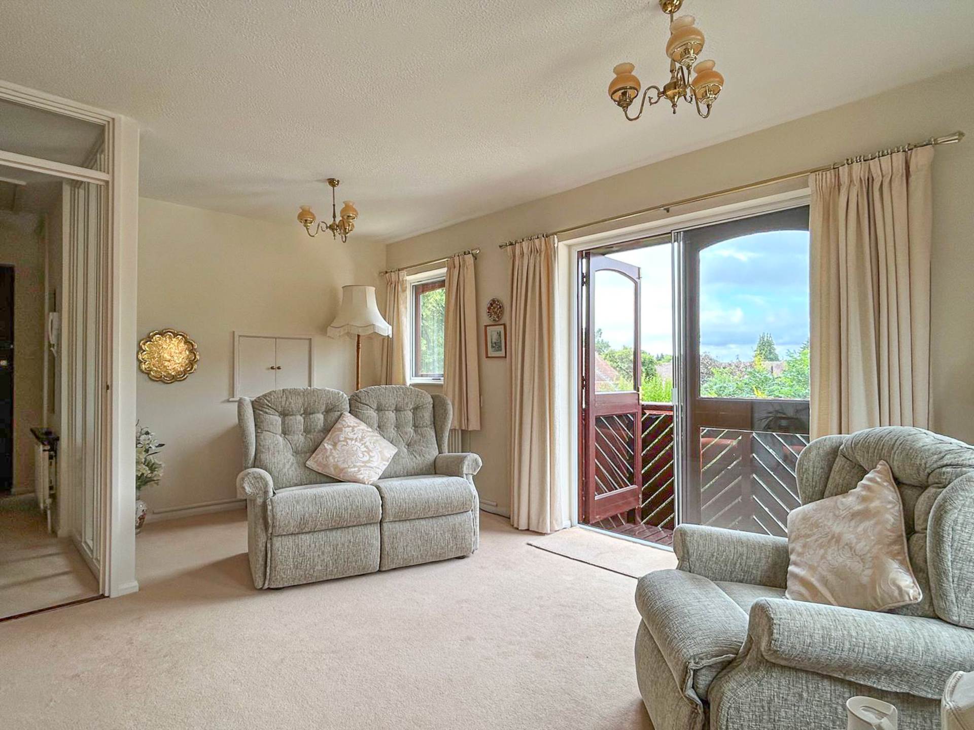 Essex Way, Sonning Common, South Oxfordshire, Image 2