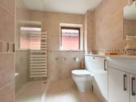 Essex Way, Sonning Common, South Oxfordshire, Image 3