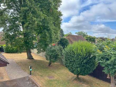Essex Way, Sonning Common, South Oxfordshire, Image 5