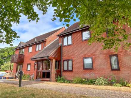 Essex Way, Sonning Common, South Oxfordshire, Image 9
