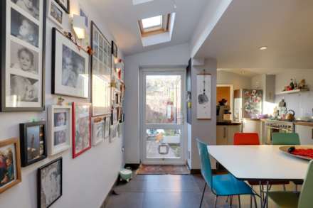 Hemdean Road, Caversham, Image 11