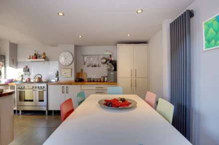 Hemdean Road, Caversham, Image 12