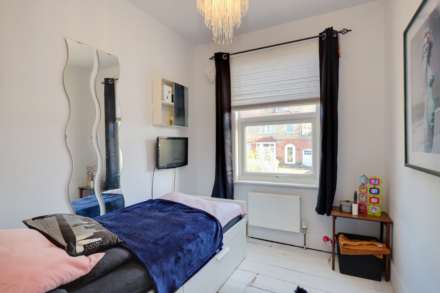 Hemdean Road, Caversham, Image 20