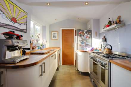 Hemdean Road, Caversham, Image 7