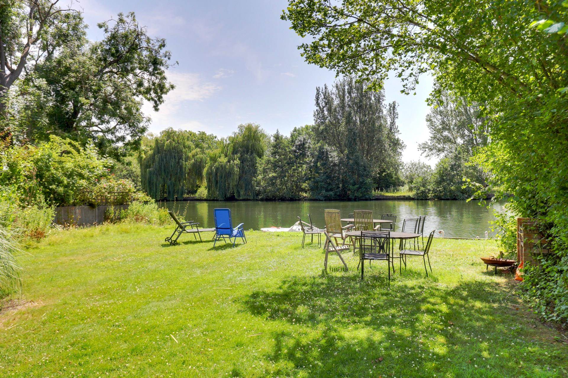 The Warren, Caversham, Reading, Image 2