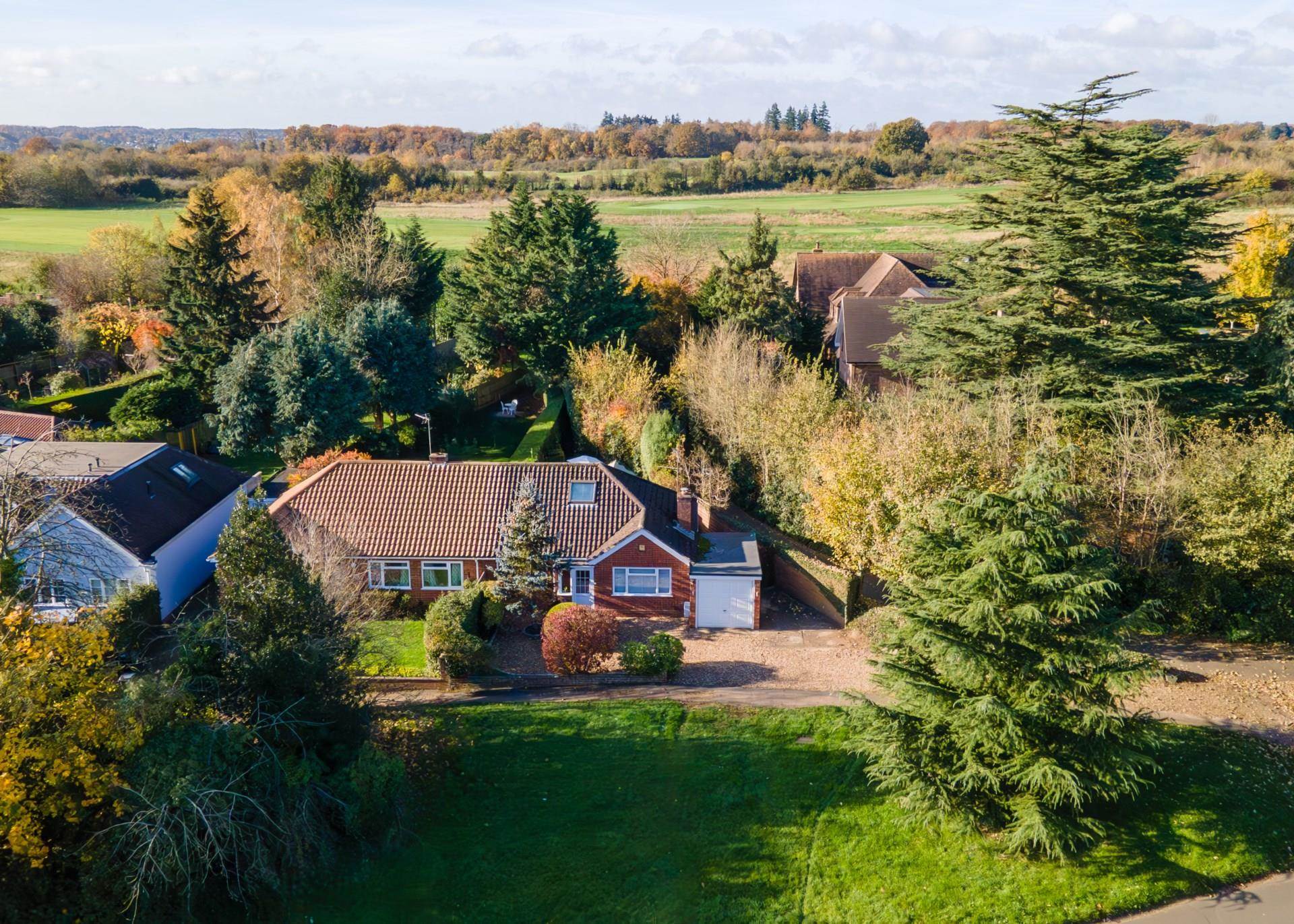 Hewett Avenue, Caversham Heights,Reading, Image 1