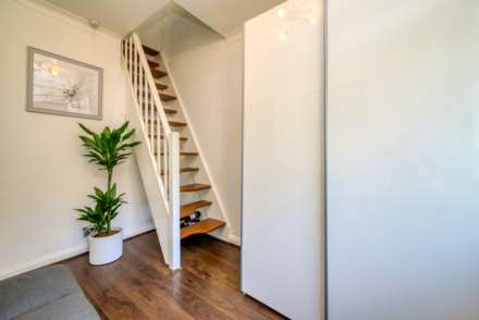 Hewett Avenue, Caversham Heights,Reading, Image 11