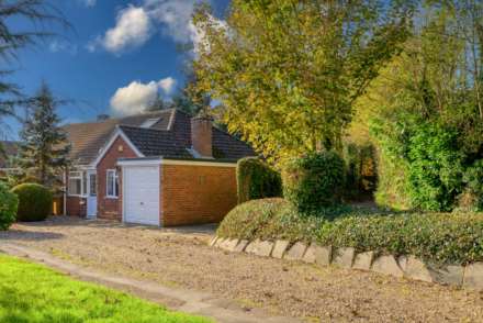 Hewett Avenue, Caversham Heights,Reading, Image 2