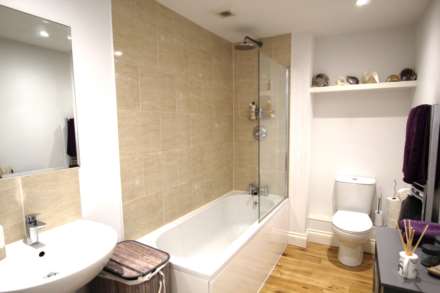 Lea Road, Sonning Common, Image 5