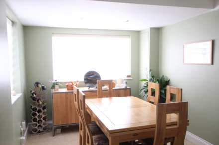 Lea Road, Sonning Common, Image 7