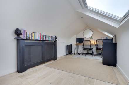 Uplands Road, Caversham Heights, Image 22