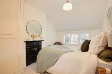 Uplands Road, Caversham Heights, Image 8