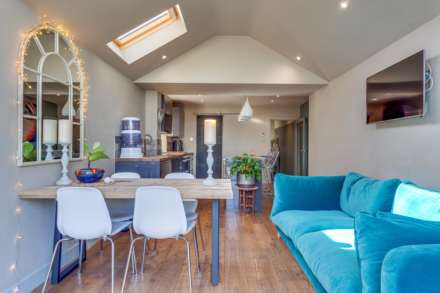 Kidmore Road, Caversham Heights, Image 12
