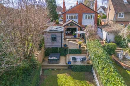Kidmore Road, Caversham Heights, Image 32