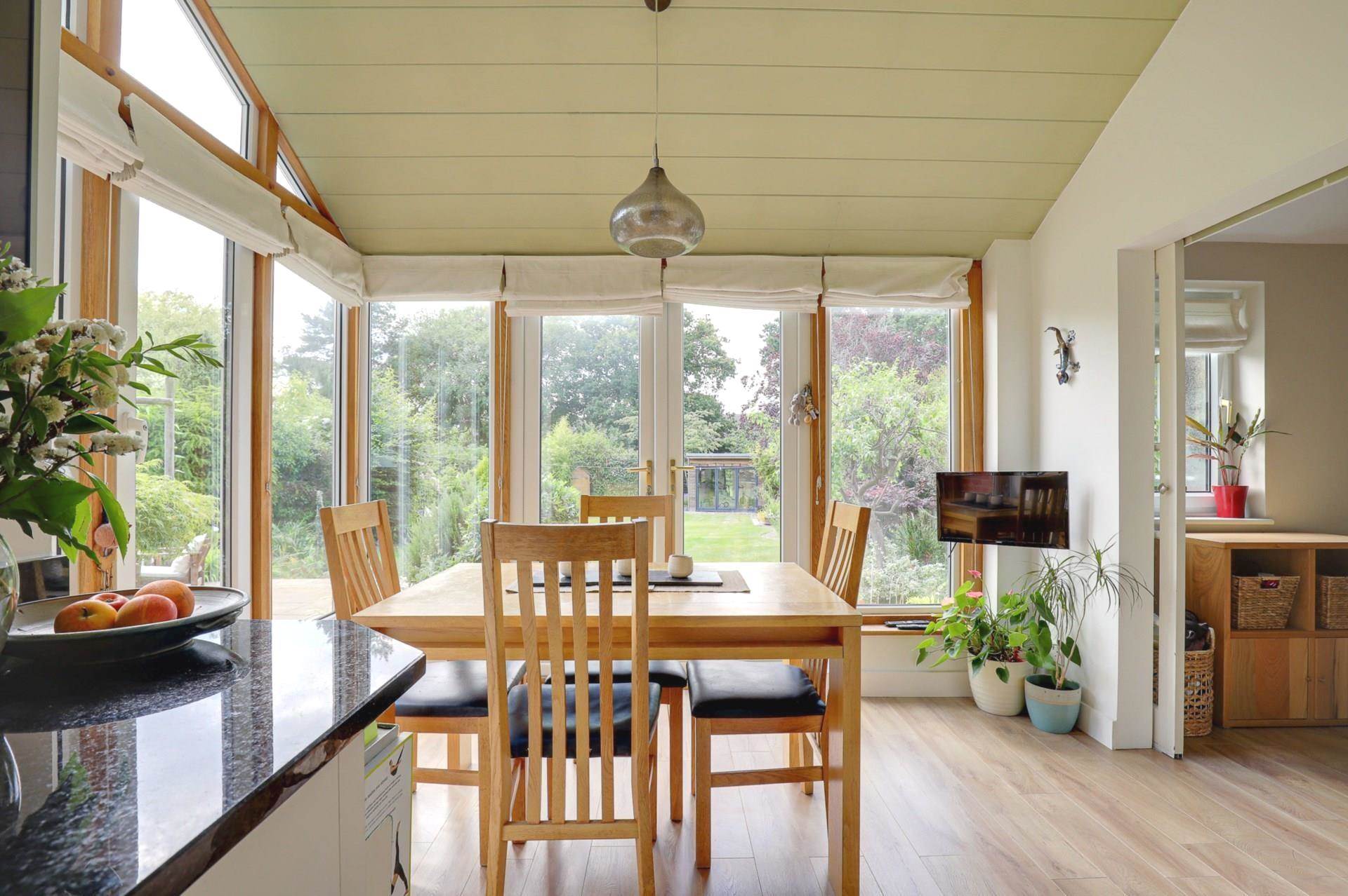 Peppard Road, Emmer Green, Image 5