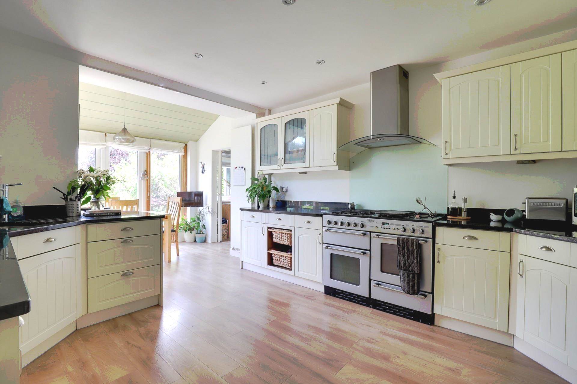 Peppard Road, Emmer Green, Image 9