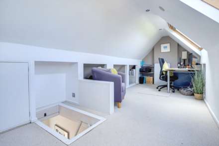 Peppard Road, Emmer Green, Image 15