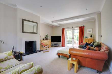 Peppard Road, Emmer Green, Image 4