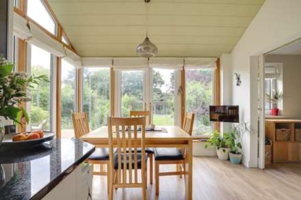 Peppard Road, Emmer Green, Image 5