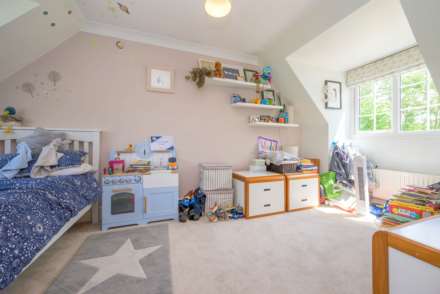 Kiln Road, Emmer Green, Reading, Image 11