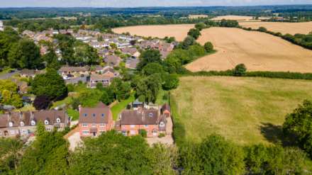 Kiln Road, Emmer Green, Reading, Image 13