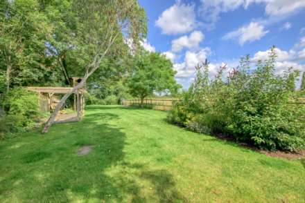 Kiln Road, Emmer Green, Reading, Image 15