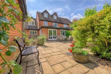 Kiln Road, Emmer Green, Reading, Image 19