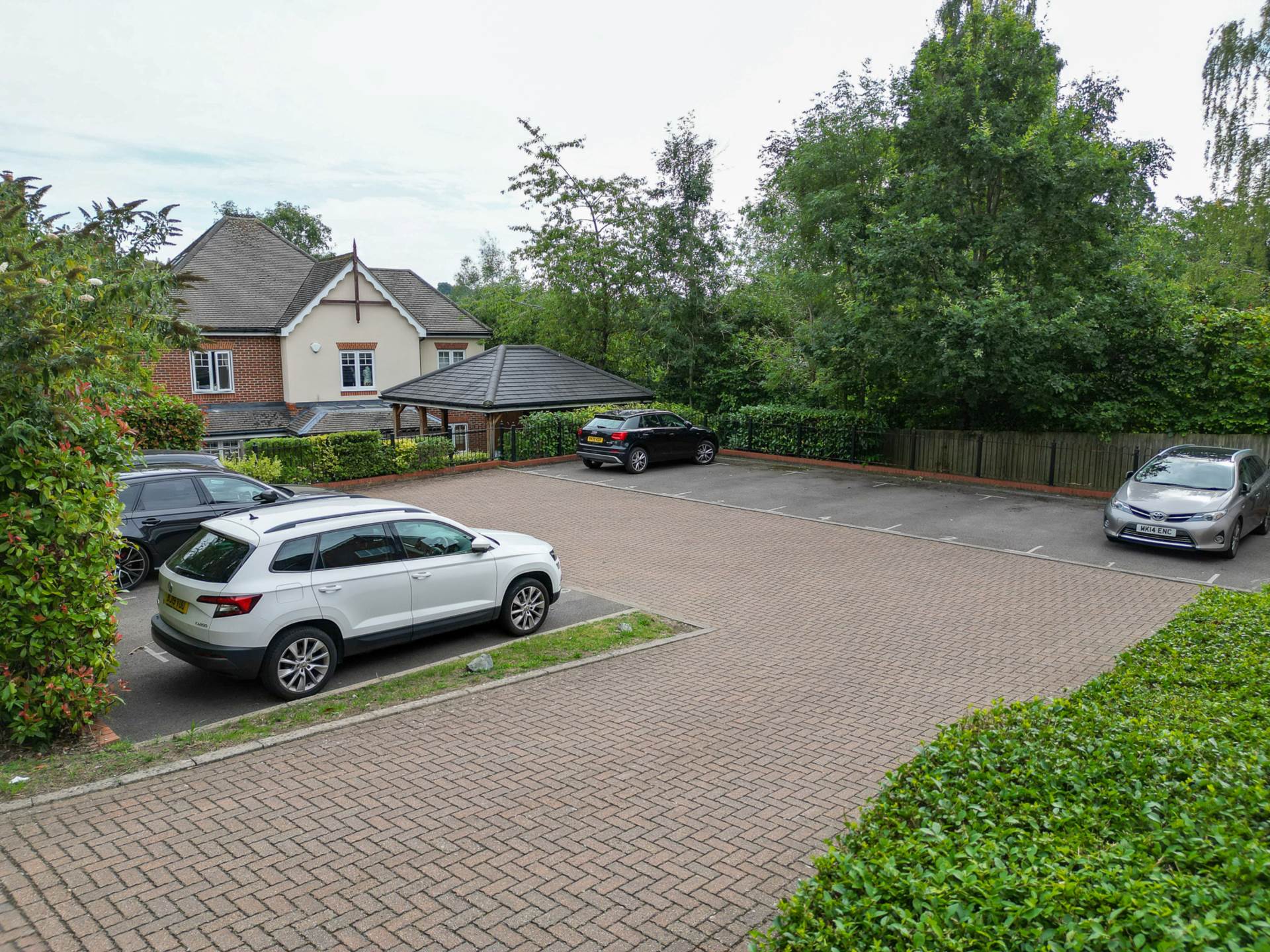 Glendale House, Charlotte Close, Image 10