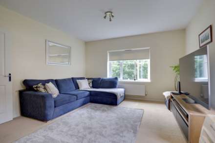 Glendale House, Charlotte Close, Image 4