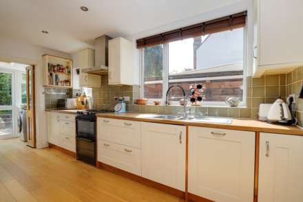 Hemdean Road, Caversham, Image 11