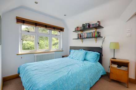 Hemdean Road, Caversham, Image 22