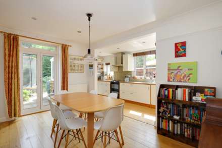 Hemdean Road, Caversham, Image 3