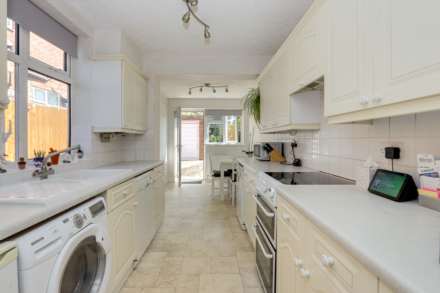 Kidmore Road, Caversham Heights, Reading, Image 7