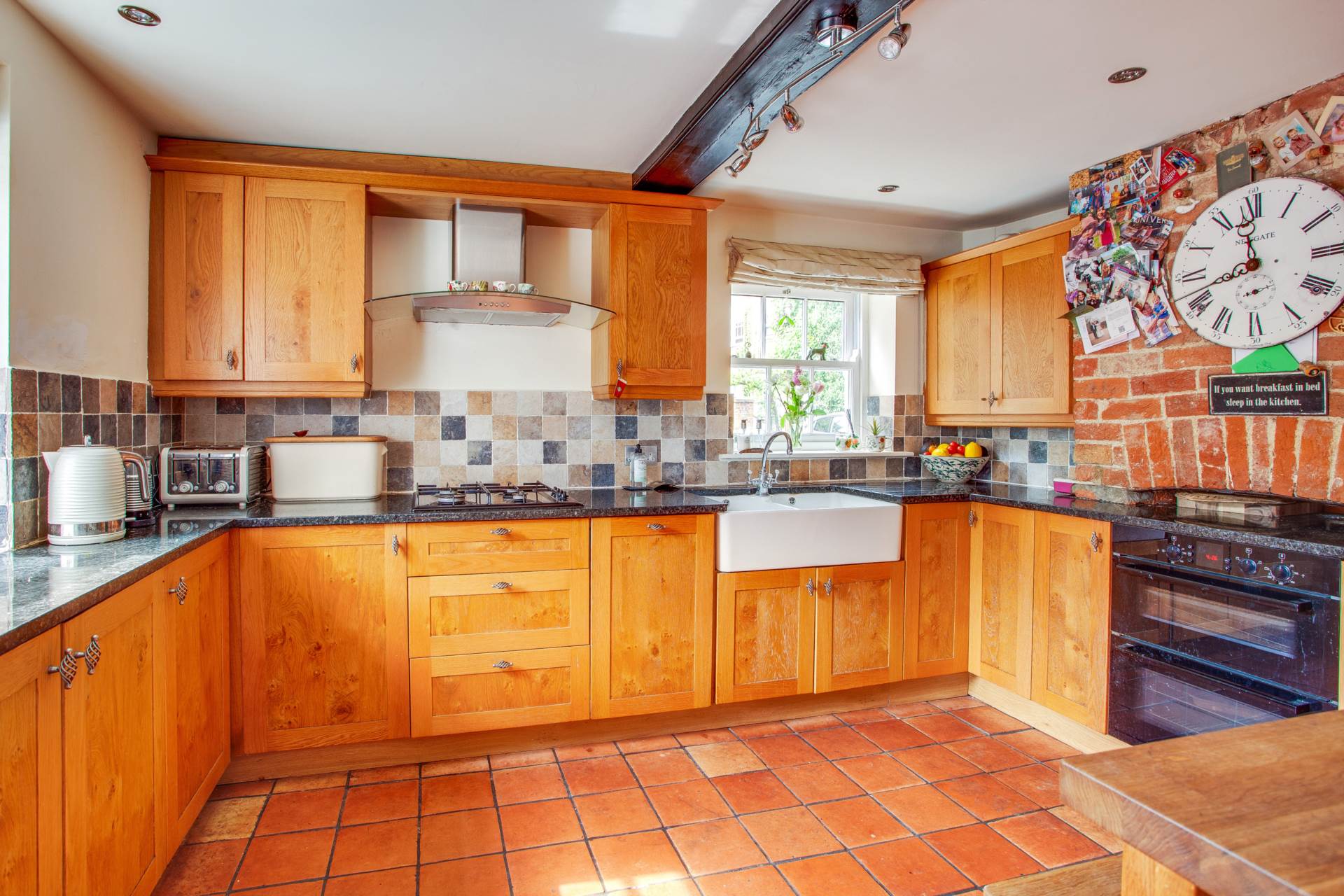 White Cottage, Surley Row, Caversham, Reading, Image 11