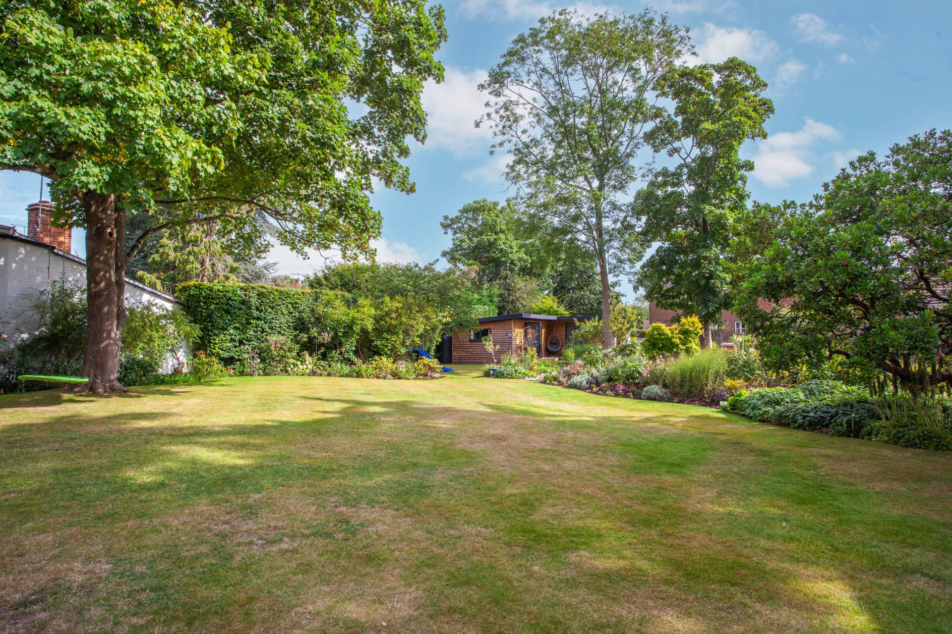 White Cottage, Surley Row, Caversham, Reading, Image 19