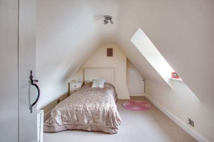 White Cottage, Surley Row, Caversham, Reading, Image 18