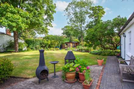 White Cottage, Surley Row, Caversham, Reading, Image 20