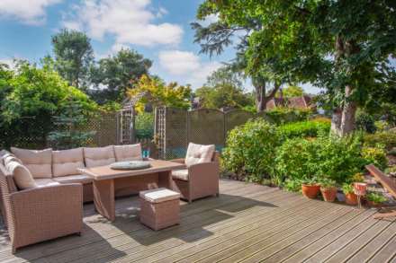 White Cottage, Surley Row, Caversham, Reading, Image 22