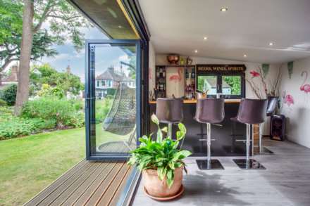 White Cottage, Surley Row, Caversham, Reading, Image 30