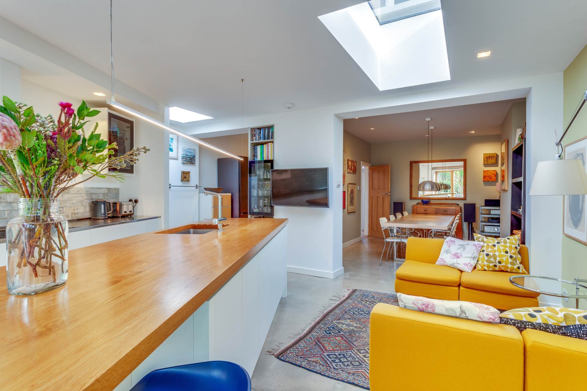 Balmore Drive, Caversham, Image 3