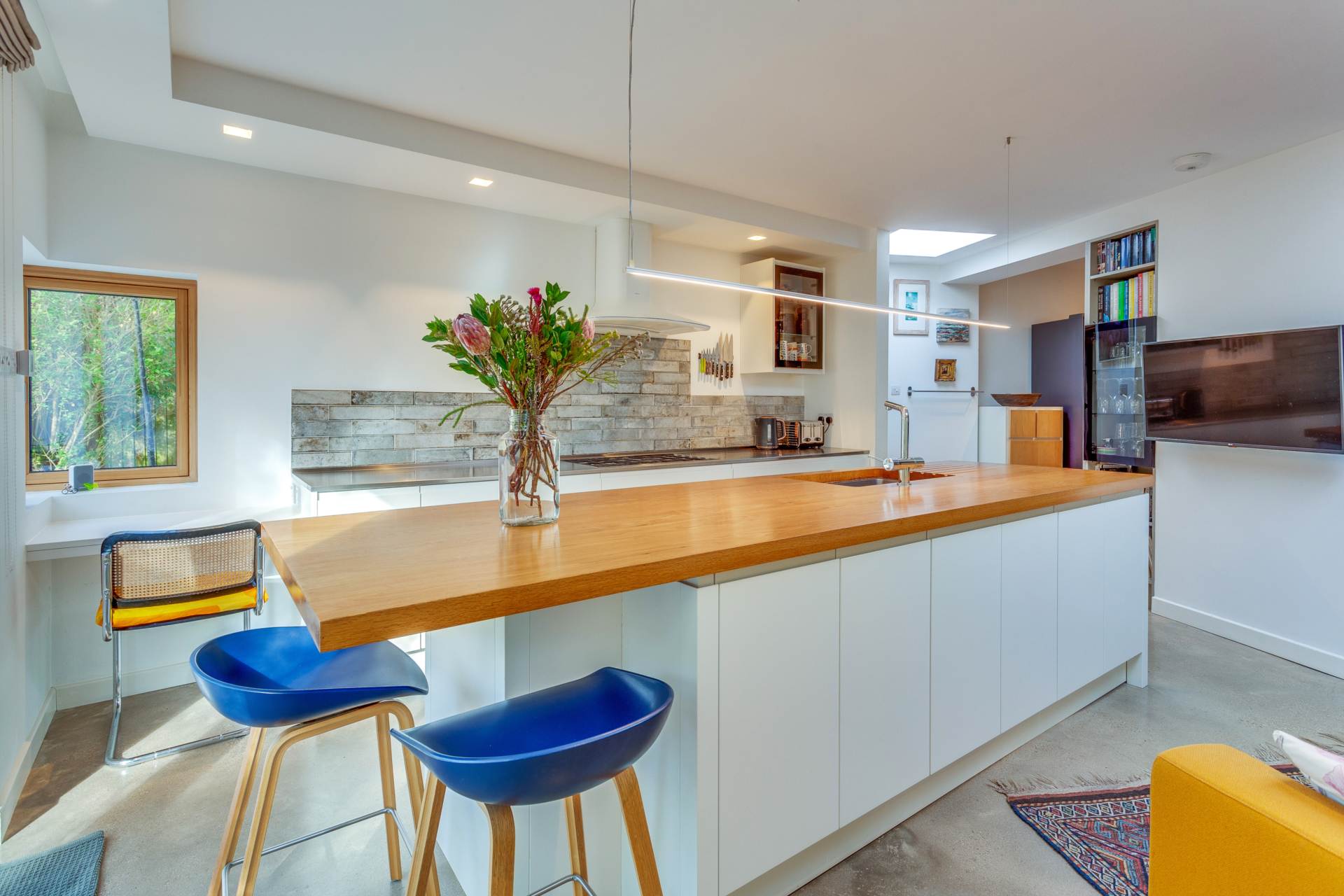 Balmore Drive, Caversham, Image 7