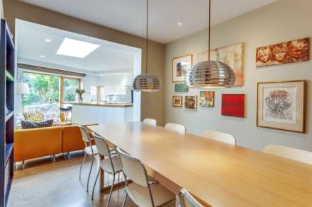 Balmore Drive, Caversham, Image 13